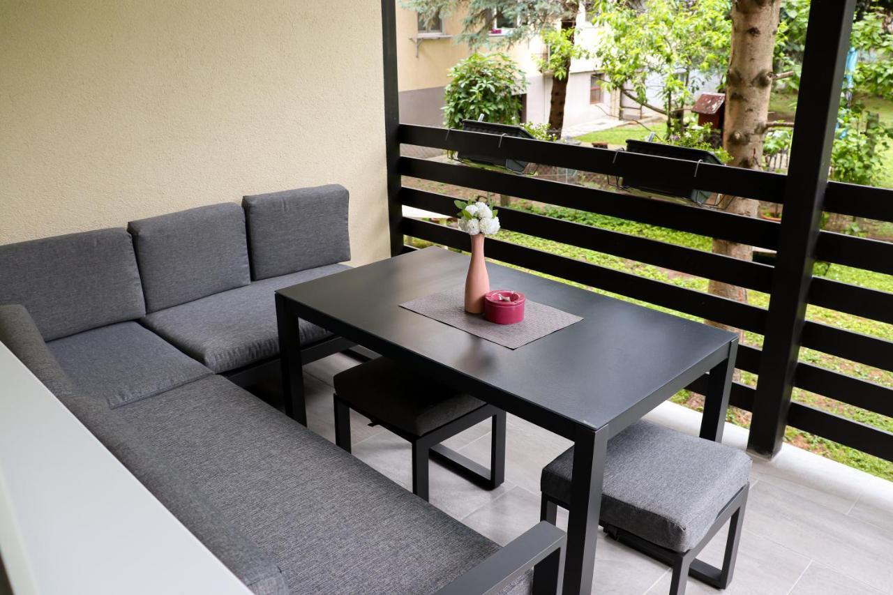 'Nap' Apartment โอซีเยก ภายนอก รูปภาพ