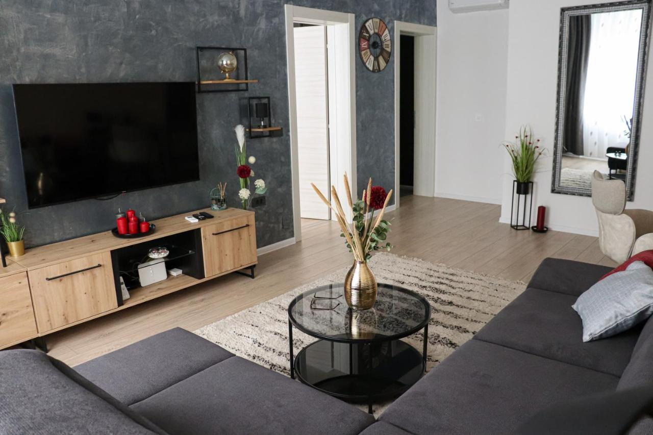 'Nap' Apartment โอซีเยก ภายนอก รูปภาพ